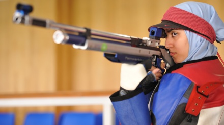 イスラム諸国競技大会のアーチェリー種目でイランの女子選手が金メダルを獲得