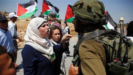 Mais de 50 palestinos ficaram feridos por forças israelenses