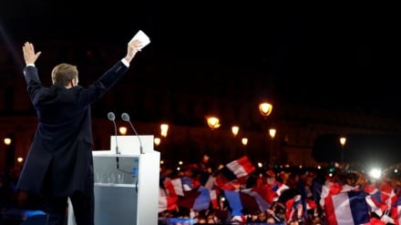França/Eleições:Milhares festejaram derrota de Le Pen com vitória de Macron