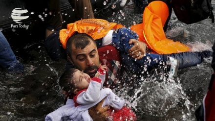 نجات بیش از هفتصد پناهجو در دریای مدیترانه 