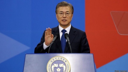 韓国新大統領が就任の宣誓　　