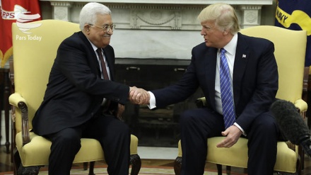 Trump'tan Mahmut Abbas'a övgü