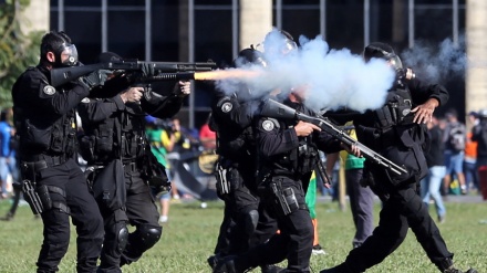 Presidente do Brasil revoga decreto que autorizava uso de militares nas ruas de Brasília