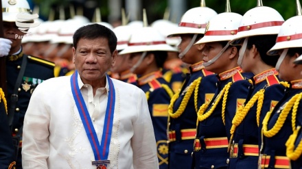 Presidente filipino adelanta encuentro con Putin en Moscú