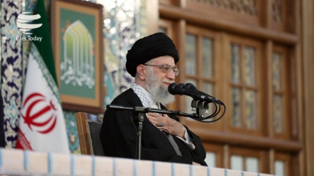 Iran, 40 Tahun Pasca Revolusi Islam (17)