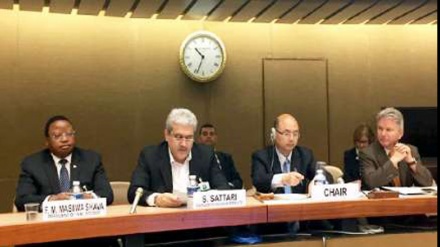 イラン、石油経済からナレッジベースの経済への移行を追求