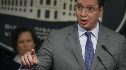 Serbia: Alexsander Vucic da premier a presidente