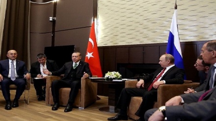 Erdoğan ve Putin ortak basın toplantısı düzenledi