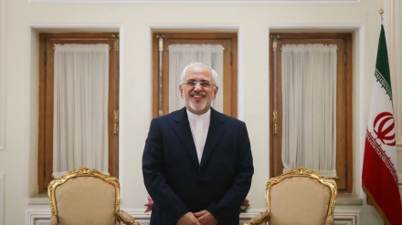 Zarif recebe embaixadores eslovenos e austríacos
