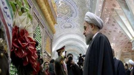 Presidente reelecto persa renueva su lealtad a Imam Jomeini