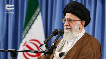 Ayatollah Khamenei:le elezioni il simbolo della partecipazione del popolo nel Paese