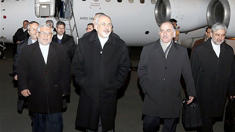 Außenminister Zarif in Pakistan eingetroffen