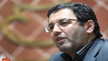 İran Karabağ münakaşasını çözmeye hazır