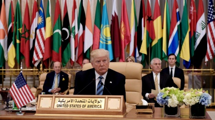 Pretendimet anti-iraniane të Trump në takimin arabo-amerikan në Riad