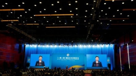 Xi lança iniciativa da “Nova Rota da Seda” como um caminho para crescimento equilibrado 