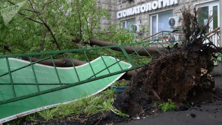 Russia, uragano si abbatte su Mosca, morte 11 persone