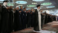 Shalat Idul Fitri di Tehran Bersama Ayatullah Khamenei