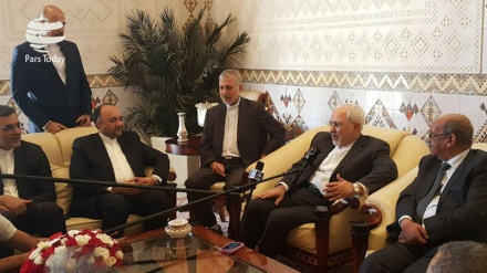 ایران او الجزایر د سیمه ایزو اختلافاتو په هواري ټینګار وکړ