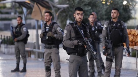 As forças israelenses disparam, matam jovens palestinos na Cisjordânia ocupada