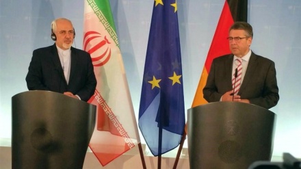 Zajednička press-konferencija Zarifa i Gabrijela