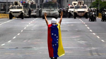  Venezuelana: Oposição denuncia abusos das forças policiais contra manifestantes