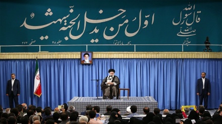 Kiongozi: Jamhuri ya Kiislamu ya Iran iko imara, itatoa pigo kwa adui