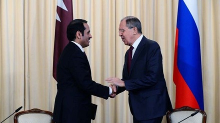 カタールが、イランとのプラスの関係を要請