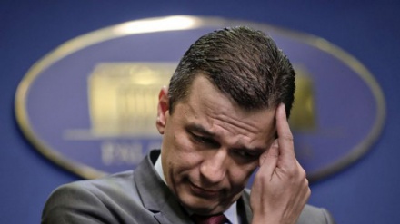 Romania, primo ministro destituito