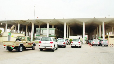 Арабистон гузаргоҳи марзии Салваро бар рӯи қатариҳо баст

