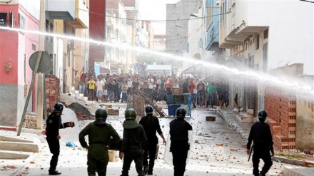 Moroccan police clash with protesters demanding release of activist