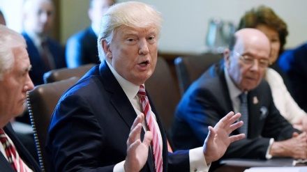 Nove ostavke u Trumpovoj administraciji; 6 savjetnika se povuklo sa funkcija