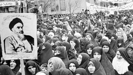 Вынужденные изменения в системе одежде и социльное противостояние иранского народа