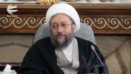 Aýatolla Larijani: Eýran hiç haçan goranyş kuwwatlylygy barada  gepleşik geçirmez