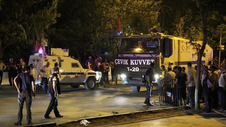 Van'da iki PKK'lı öldürüldü