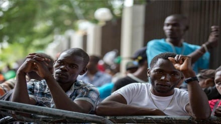 Cile; il governo rimpatria migranti haitiani