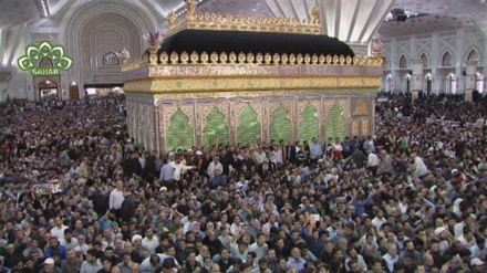 Cerimônia para marcar falecimento de Imam Khomeini começa em Teerã