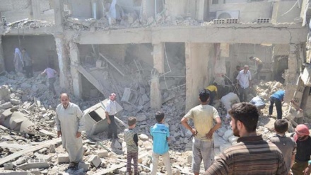 アメリカ連合軍の新たな犯罪の中で、シリアの学校を爆撃