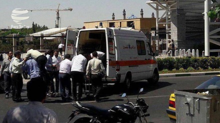 Magaidi washambulia Bunge la Iran na Haram ya Imam Khomeini 