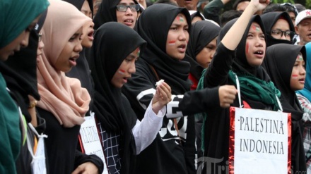 世界各国で世界ゴッツの日の行進が実施