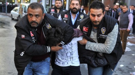 טורקיה: נעצרו 36 בני אדם בחשד לחברות בארגון דאעש