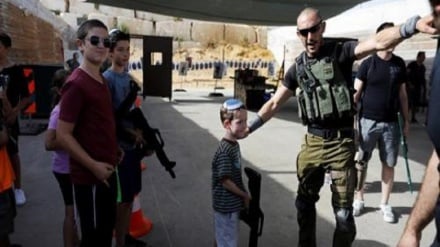 Tentara Zionis Serbu Tepi Barat