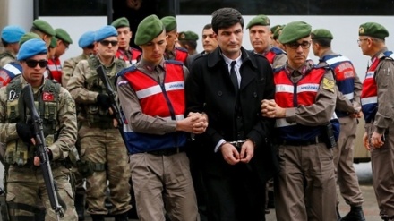 约1500人在土耳其被捕