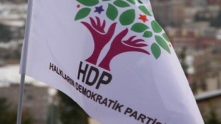 Türkiye'de bir milletvekili daha gözaltına alındı