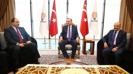 Turkey sees hope to find solution to Qatar crisis: Official