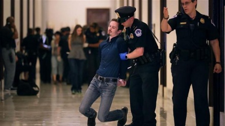 Police detain 80 healthcare bill protesters on US Capitol