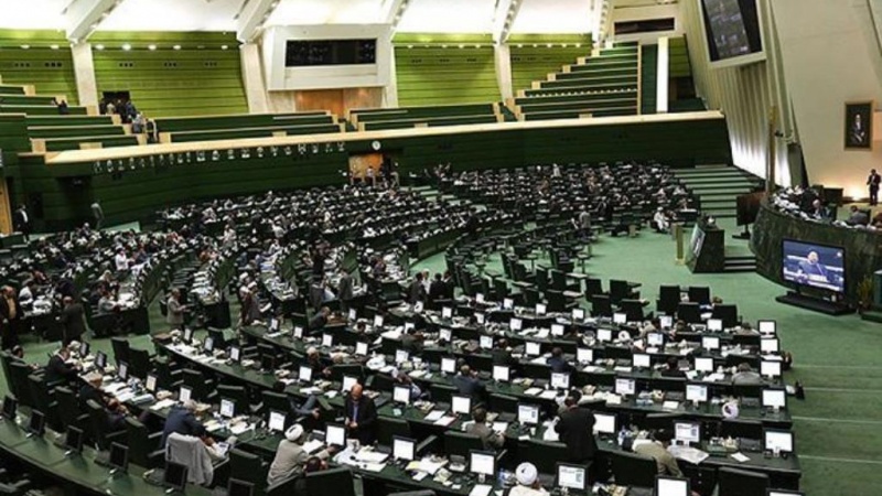 O Parlamento iraniano reconhece Al-Quds como a capital da Palestina 
