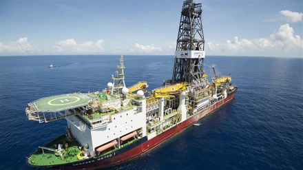 Vietnam drilling for oil in Chinese-claimed territory: Report