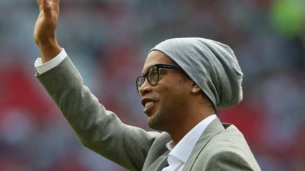 Ronaldinho savjetovao Neymara
