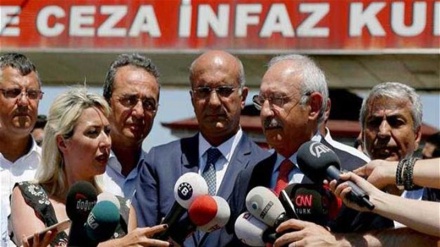 Kılıçdaroğlu, Berberoğlu ile görüştü