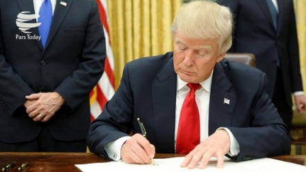 Кохи Сафед: Трамп таҳримҳои Эрон ва Русияро имзо мекунад